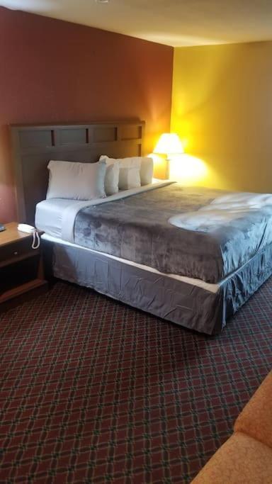Hotel King Bed Room 236 Booking Stillwater Exteriér fotografie